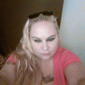 Meet your Posher, Renee